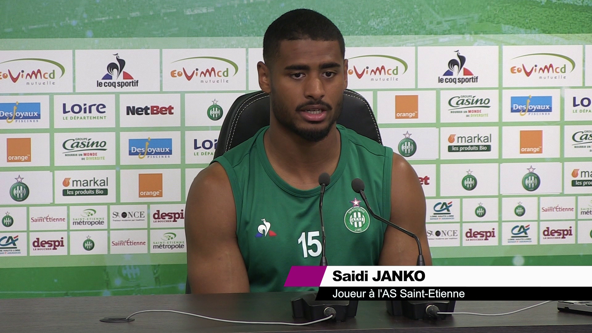 Vimeo FOOTBALL-FOOTBALL